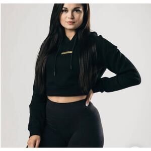 Alphalete Cropped Hoodie Sweatshirt